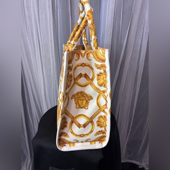 Versace Medusa Barocco tote bag - Picture 9 of 12